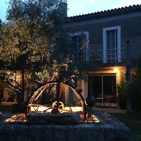 Les Jardins Du Rebaut Bed and Breakfast Μπεζιέ Εξωτερικό φωτογραφία