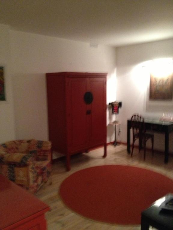 Les Jardins Du Rebaut Bed and Breakfast Μπεζιέ Δωμάτιο φωτογραφία